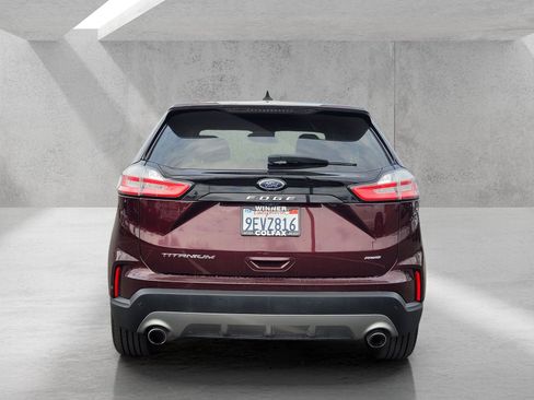 Used 2023 Ford Edge Titanium AWD/4WD image 5