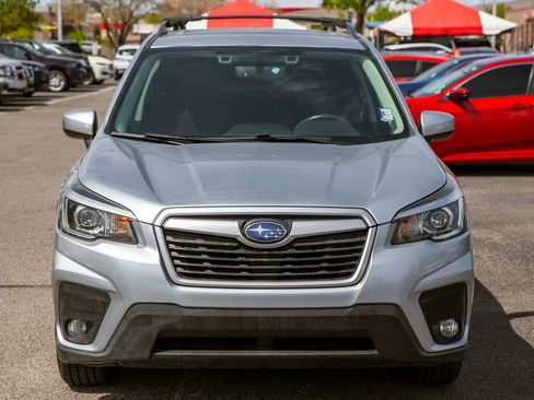 Used 2019 Subaru Forester Premium AWD/4WD image 3