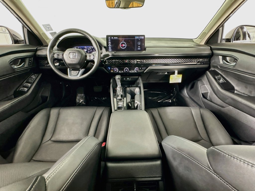 Used 2025 Honda Accord Touring image 34