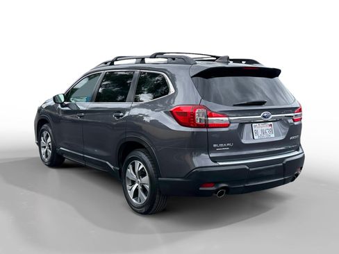 Used 2019 Subaru Ascent Premium w/ Popular Package #1 AWD/4WD image 3
