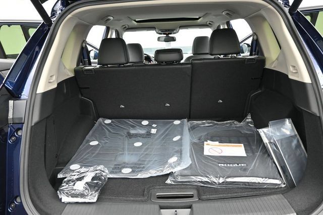 New 2026 Nissan Rogue Platinum w/ Platinum Premium Package AWD/4WD image 30
