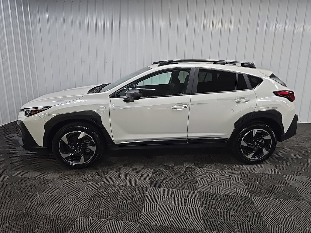 Used 2025 Subaru Crosstrek 2.5i Limited AWD/4WD image 5