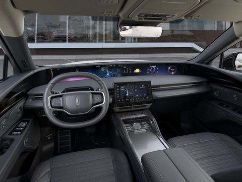 New 2026 Lincoln Nautilus Reserve image 9