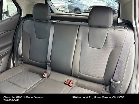 Used 2022 Buick Encore GX Preferred w/ Cold Weather Comfort Package AWD/4WD image 25