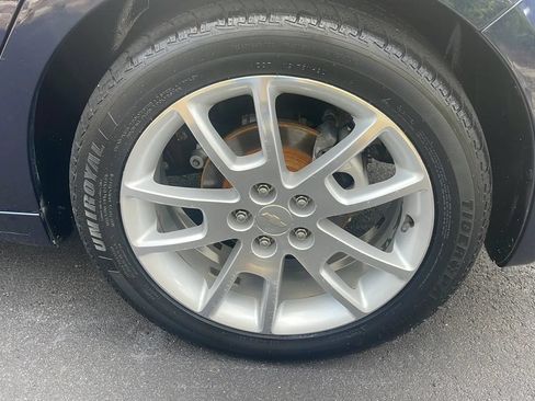 Used 2008 Chevrolet Malibu LTZ FWD image 23
