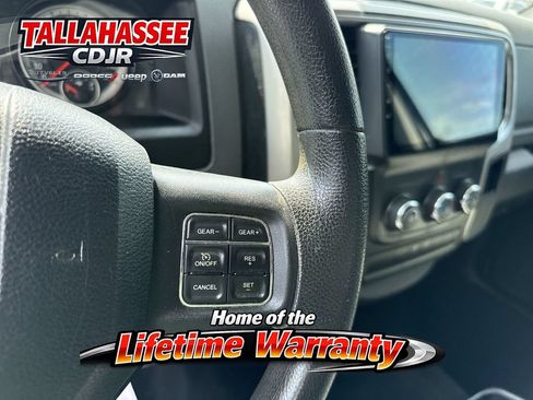 Used 2019 RAM 1500 Classic SLT RWD image 16