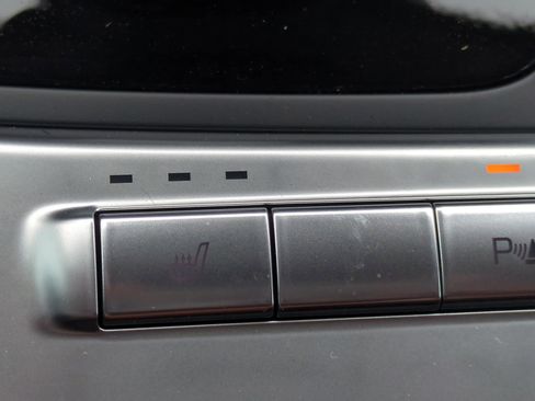 New 2026 Kia Carnival EX image 21