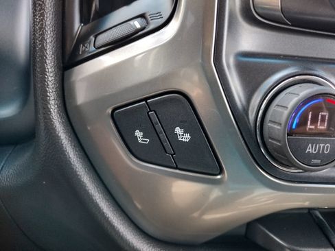 Used 2018 Chevrolet Silverado 1500 LT w/ All Star Edition AWD/4WD image 26