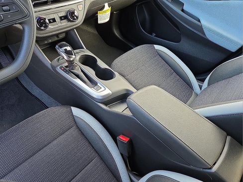 New 2026 Buick Envista Preferred w/ Advanced Safety Package image 25