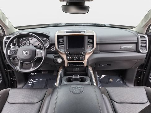 Used 2022 RAM 1500 Laramie AWD/4WD image 10