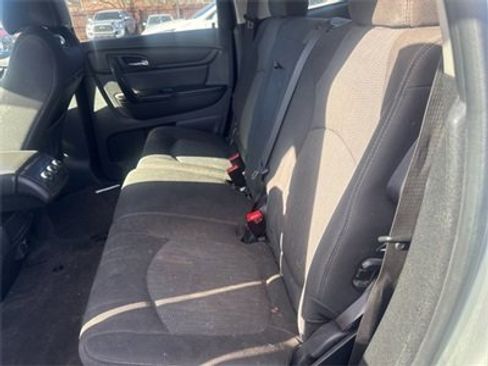 Used 2016 Chevrolet Traverse LT image 11
