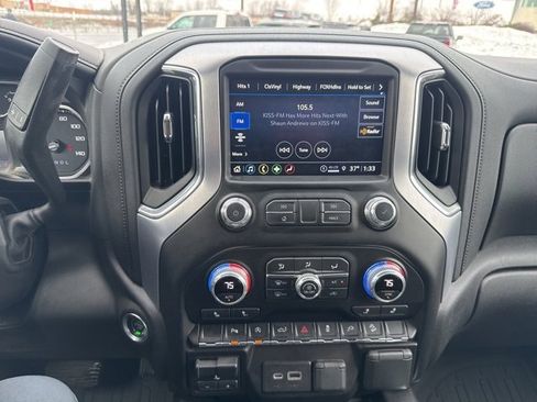 Used 2021 GMC Sierra 1500 Elevation w/ Preferred Package image 24