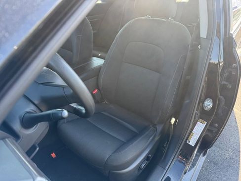 Used 2023 Nissan Altima 2.5 SV image 16