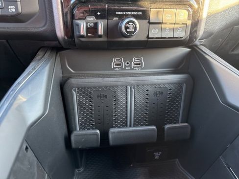 New 2026 RAM 3500 Laramie w/ Towing Technology Group image 42