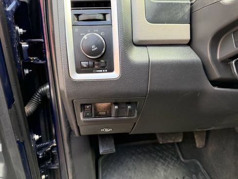 Used 2012 RAM 3500 Big Horn AWD/4WD image 13