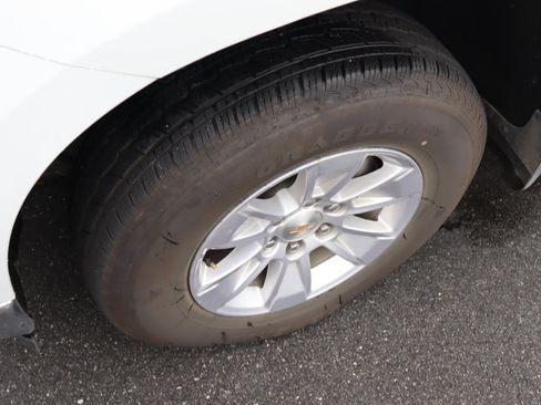 Used 2025 Chevrolet Silverado 1500 W/T RWD image 37