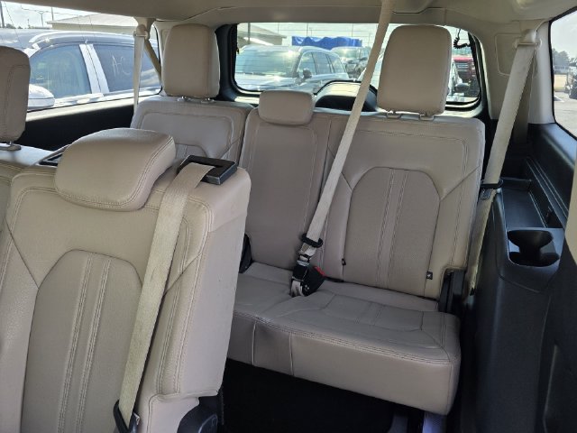 Used 2022 Ford Expedition Max Limited AWD/4WD image 21