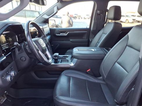 Used 2022 GMC Sierra 1500 SLT w/ SLT Premium Plus Package image 9
