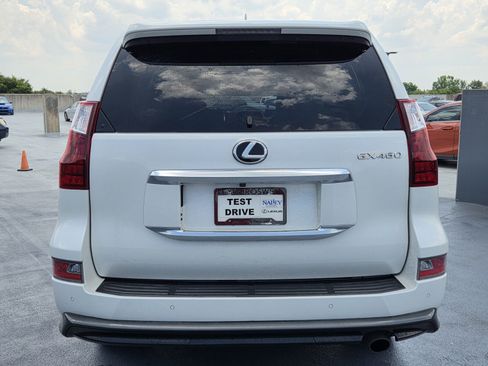 Used 2022 Lexus GX 460 Premium AWD/4WD image 3