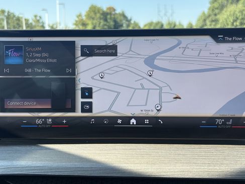 Used 2025 BMW i4 xDrive40i w/ Premium Package image 25