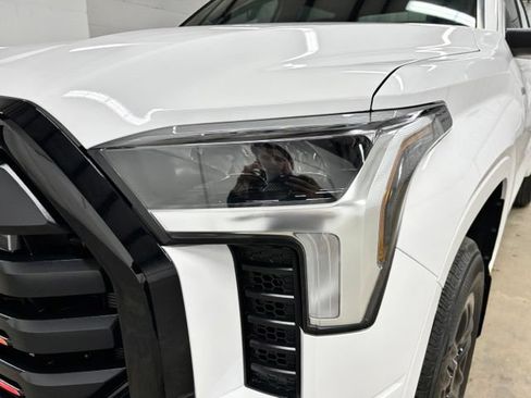 Used 2025 Toyota Tundra SR w/ SR Tow Package AWD/4WD image 8