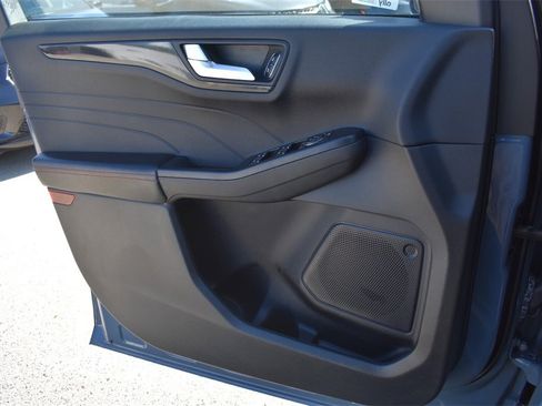Used 2024 Ford Escape ST-Line image 34