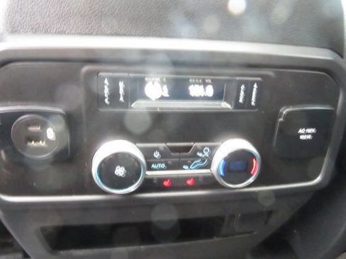 Used 2021 Ford Expedition Max Limited image 14