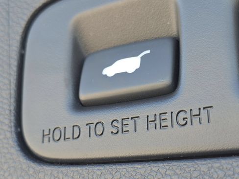 Certified 2018 Honda CR-V Touring image 24