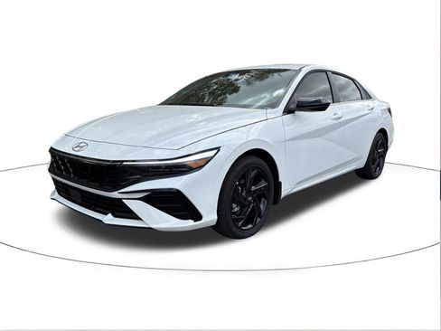 New 2026 Hyundai Elantra SEL Sport Premium FWD image 7