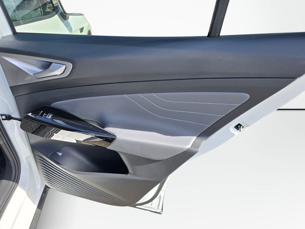 New 2026 Volkswagen ID.4 Pro S AWD/4WD image 37
