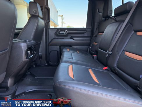 Used 2024 GMC Sierra 2500 AT4 w/ Technology Package image 23