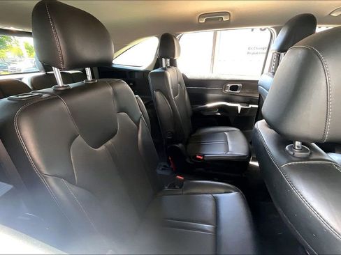 Used 2022 Kia Sorento X-Line EX AWD/4WD image 17