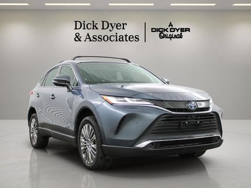 Used 2021 Toyota Venza Limited AWD/4WD image 1