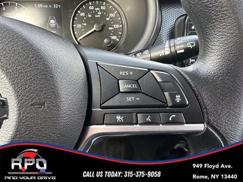 Used 2021 Nissan Kicks SV image 15