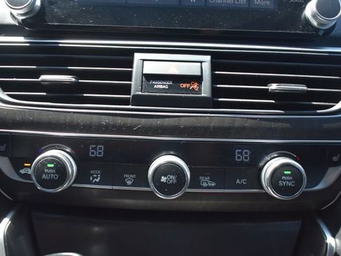 Used 2019 Honda Accord EX-L image 28