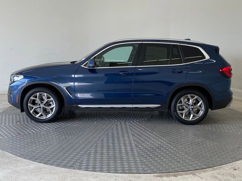Certified 2024 BMW X3 xDrive30i w/ Premium Package image 2
