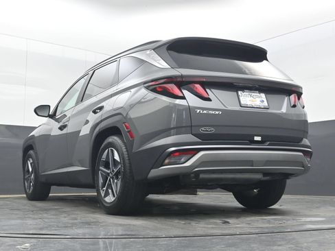 Used 2025 Hyundai Tucson SEL FWD image 29