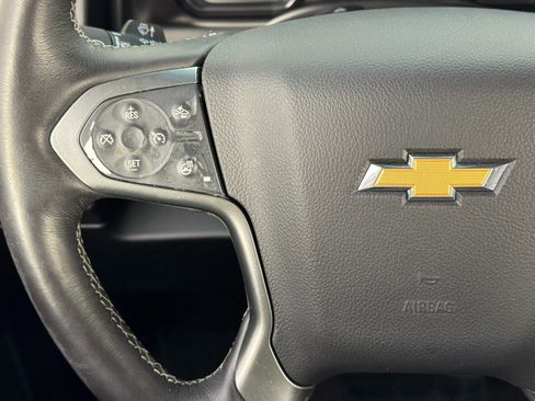 Used 2015 Chevrolet Suburban LTZ image 22