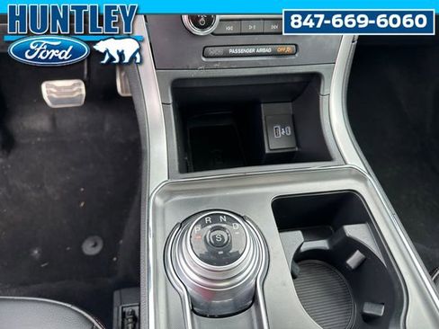 Used 2022 Ford Edge ST-Line w/ Class II Trailer Tow Package image 25