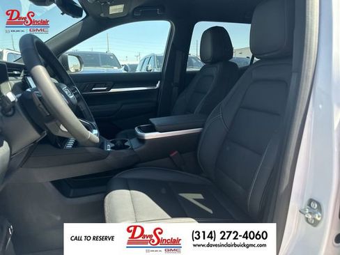 New 2026 GMC Terrain Elevation w/ Elevation Premium Package AWD/4WD image 11