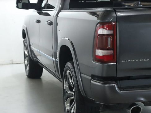 Used 2022 RAM 1500 Limited AWD/4WD image 43
