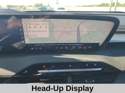 Used 2025 Buick Enclave Preferred w/ Power Package AWD/4WD image 9