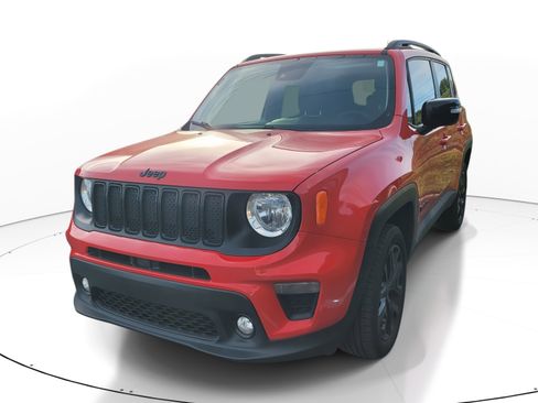 Used 2023 Jeep Renegade Altitude w/ Sun/Sound Group image 3