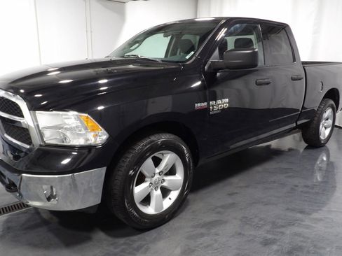 Used 2019 RAM 1500 Tradesman w/ Tradesman SXT Package image 5