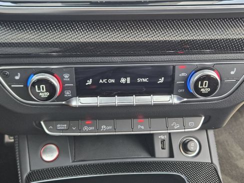 Certified 2023 Audi SQ5 Premium Plus w/ Premium Plus Package AWD/4WD image 23