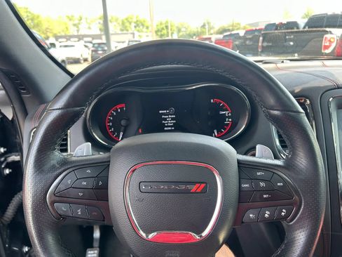 Used 2018 Dodge Durango R/T w/ Technology Group AWD/4WD image 21