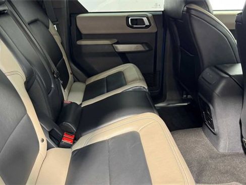 Used 2021 Ford Bronco Wildtrak image 15