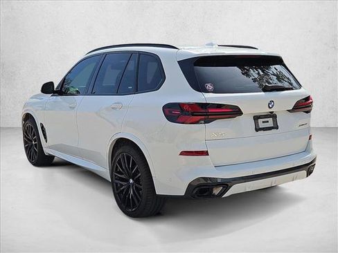 Used 2024 BMW X5 sDrive40i w/ M Sport Package image 7