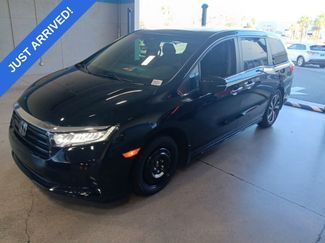 Used 2024 Honda Odyssey Touring video 1