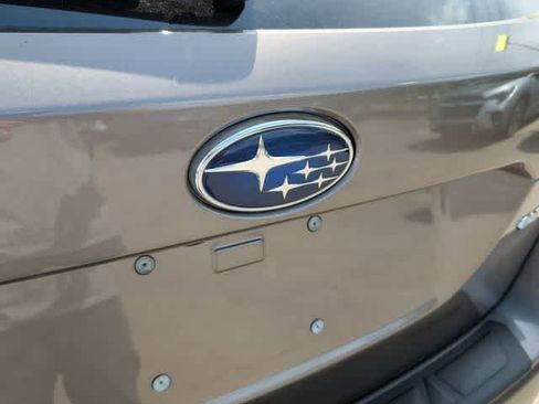 Used 2022 Subaru Outback Limited image 11